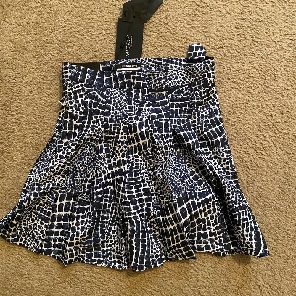 J Lindeberg women’s golf skirt